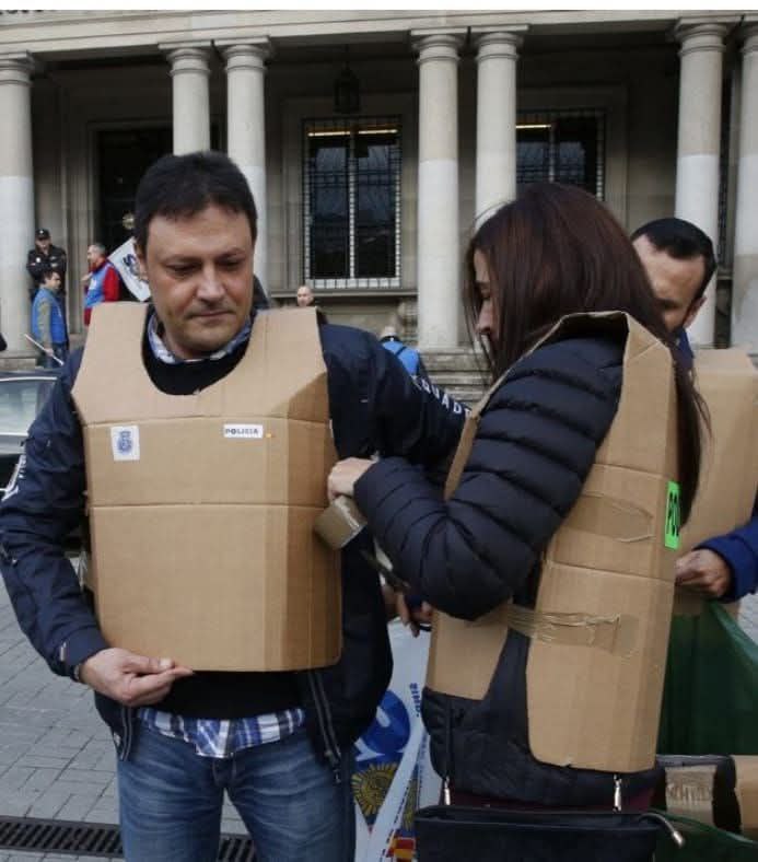 El negociado de Noboa con los chalecos, hará algo la NARCOFISCAL ❓