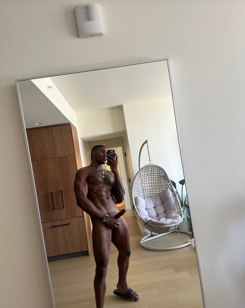 Kevin Isaac's social media reveals a provocative image in his feed