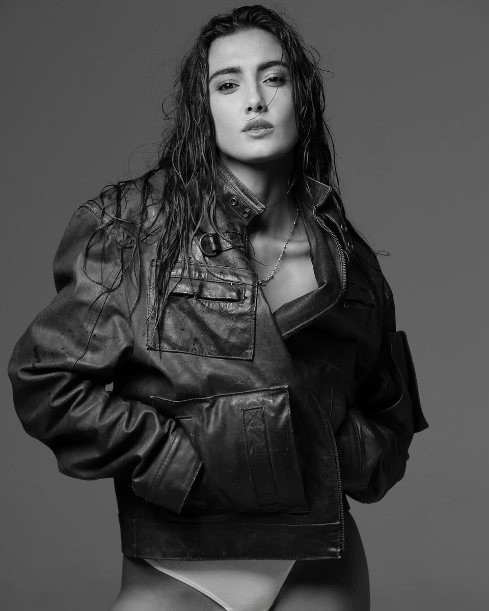 sometimes_c tweet media