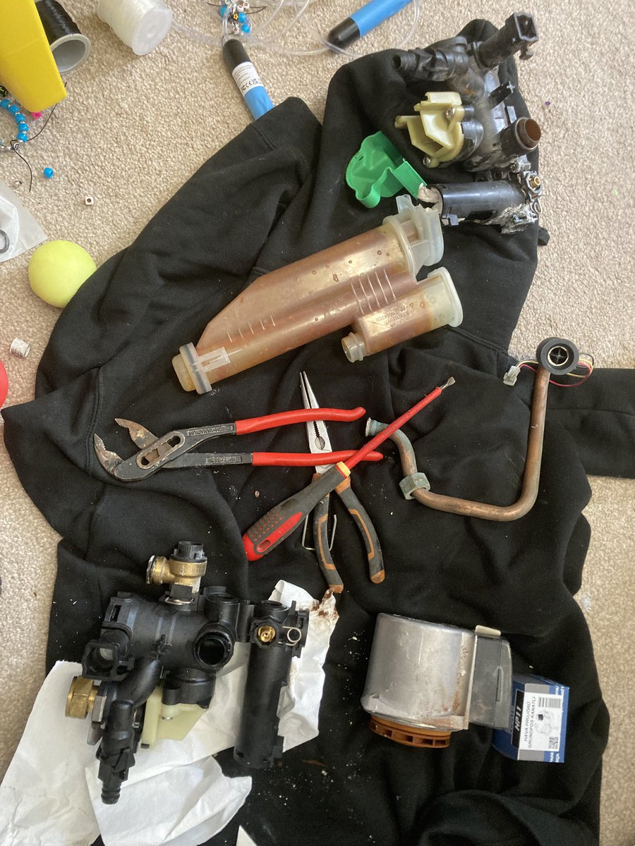 Plumbing. Fun. 🥴 1/2 hour to change the RHB, 1 hour to get the washer off the flow…. Fun.  #plumbing