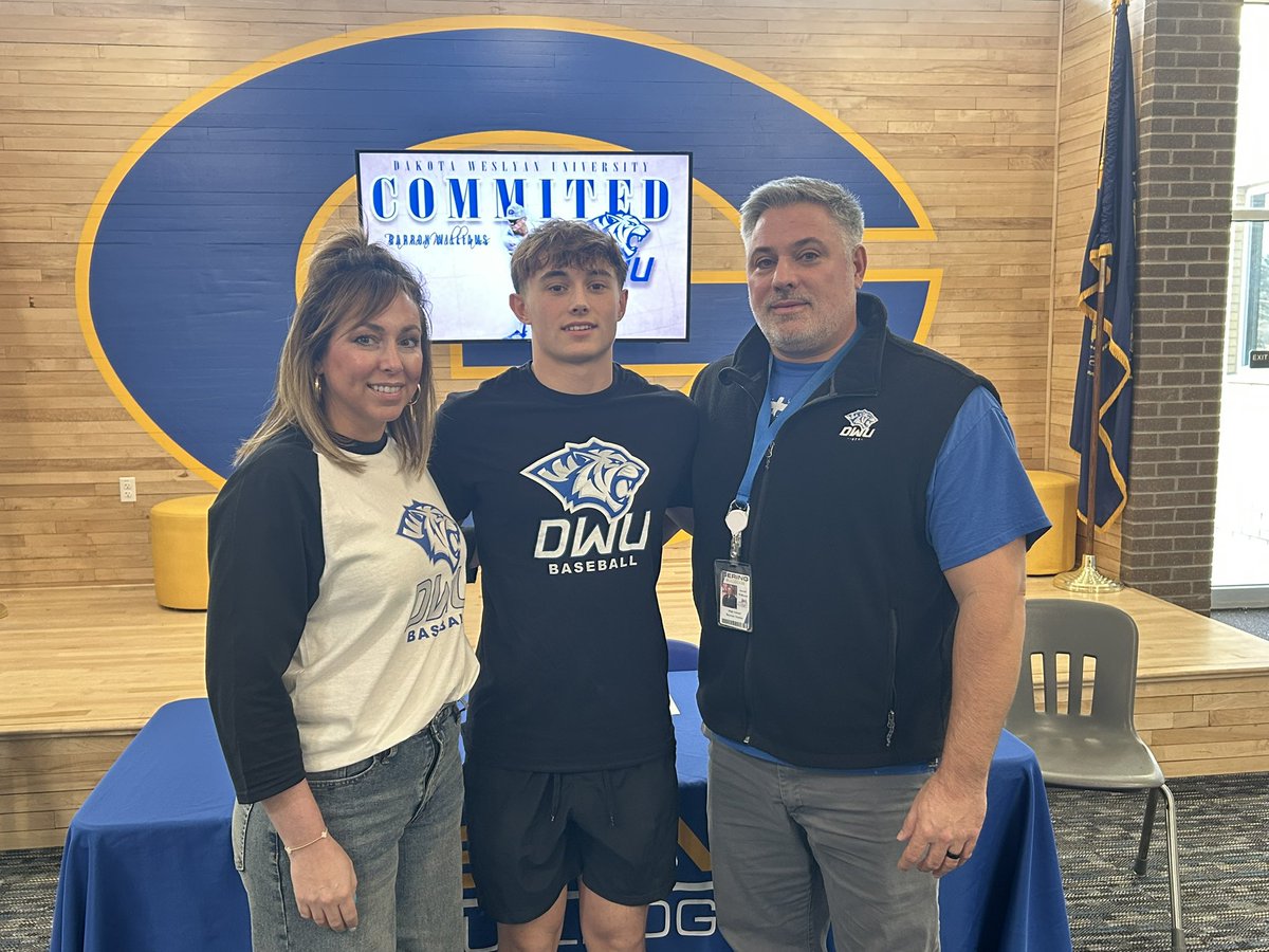 Chris Cottrell (@offaironpoint) on Twitter photo Over at Gering High School today senior Barron Williams signed to play baseball at Dakota Wesleyan in Mitchell, SD! <a href="/GeringBulldogs/">Gering Bulldogs</a> <a href="/Post36ers/">Gering Post 36 Baseball</a> <a href="/KNEBSports/">KNEB Sports</a> #nebpreps Over at Gering High School today senior Barron Williams signed to play baseball at Dakota Wesleyan in Mitchell, SD! <a href="/GeringBulldogs/">Gering Bulldogs</a> <a href="/Post36ers/">Gering Post 36 Baseball</a> <a href="/KNEBSports/">KNEB Sports</a> #nebpreps