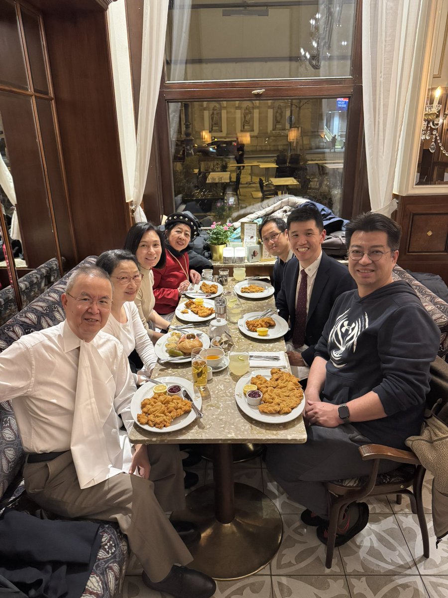 Fantastic first day at #ECR2025 - blend of science, culture, art and humanity 🌍💚💙

looking forward to speaking at the early bird session on #PIR radiation protection tomorrow morning 👶🏻☢️🩻 

#planetradiology <a href="/myESR/">myesr</a>