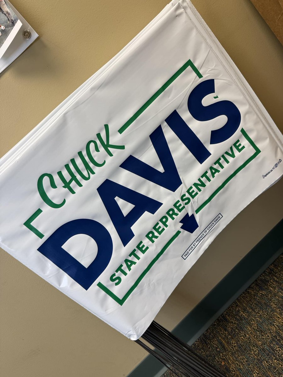 davisforhd35's tweet photo. 🚨 YARD SIGNS AVAILABLE! 🚨
Show your support for Chuck Davis' campaign for HD-35 by placing a yard sign at your home or business! 🏡
📩 Request yours today: info@davisforhd35.com
Let’s get the word out and bring real change to HD-35! 🗳
#DavisForHD35 #YardSigns #YourVoteMatters #SpecialElection