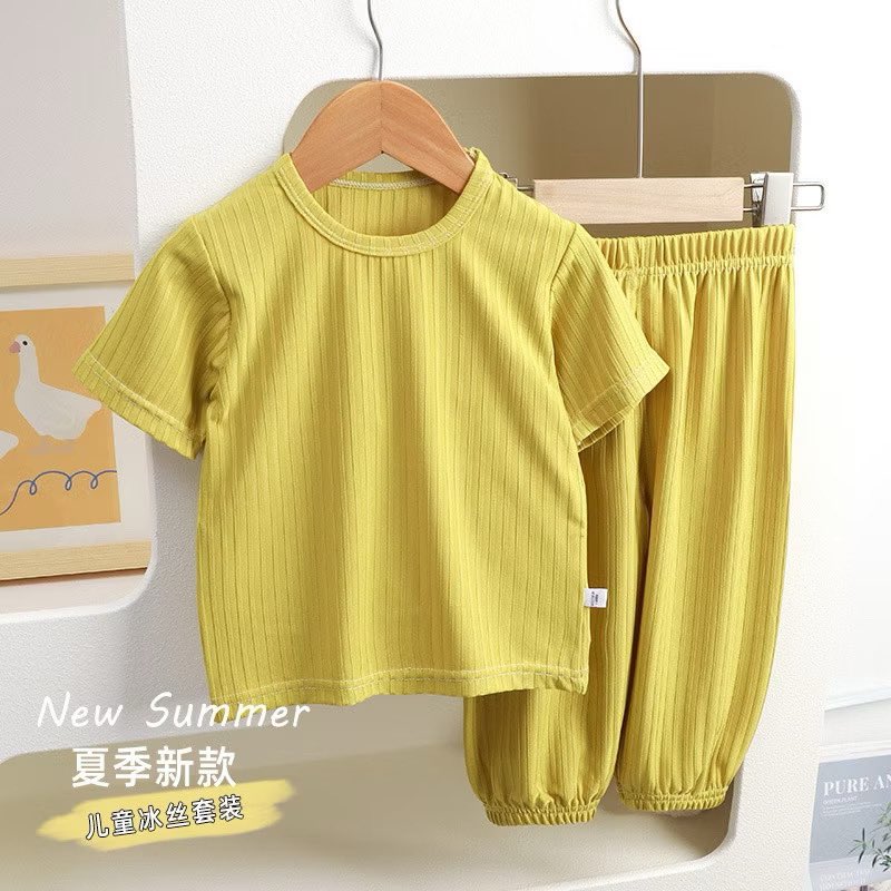 fiqayusop's tweet photo. Cute nya baju anak, material best ni senang buat pakai siang daily atau buat tido malam. Tak panas tak sejuk. https://t.co/OhLTAYUXjv
