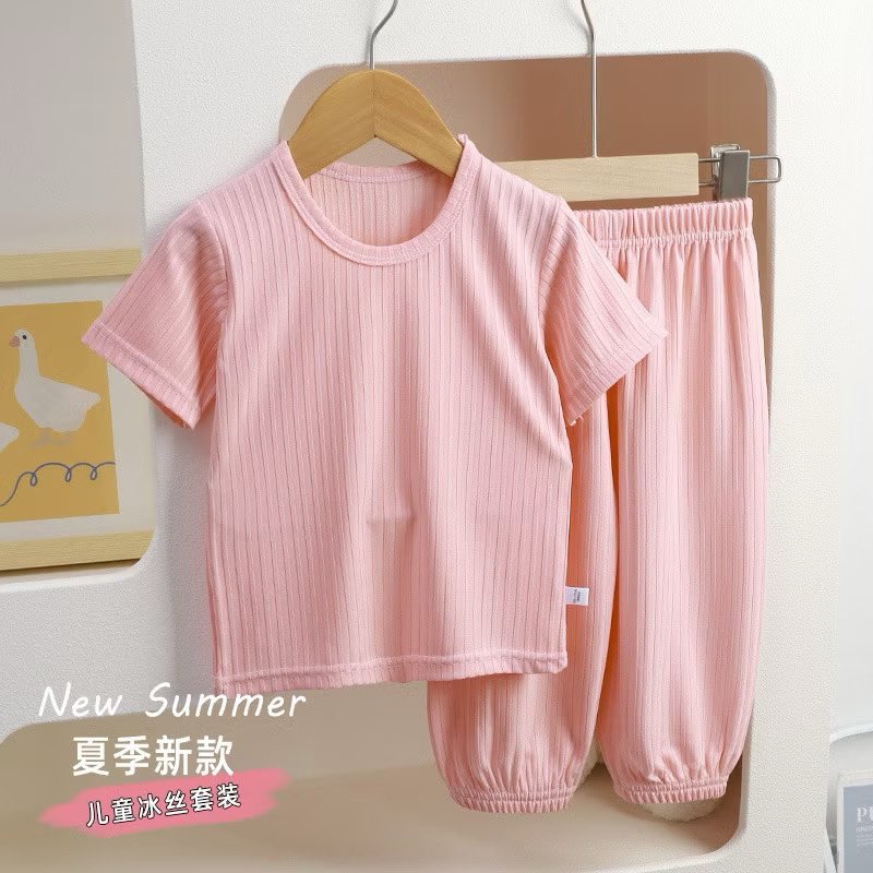 fiqayusop's tweet photo. Cute nya baju anak, material best ni senang buat pakai siang daily atau buat tido malam. Tak panas tak sejuk. https://t.co/OhLTAYUXjv