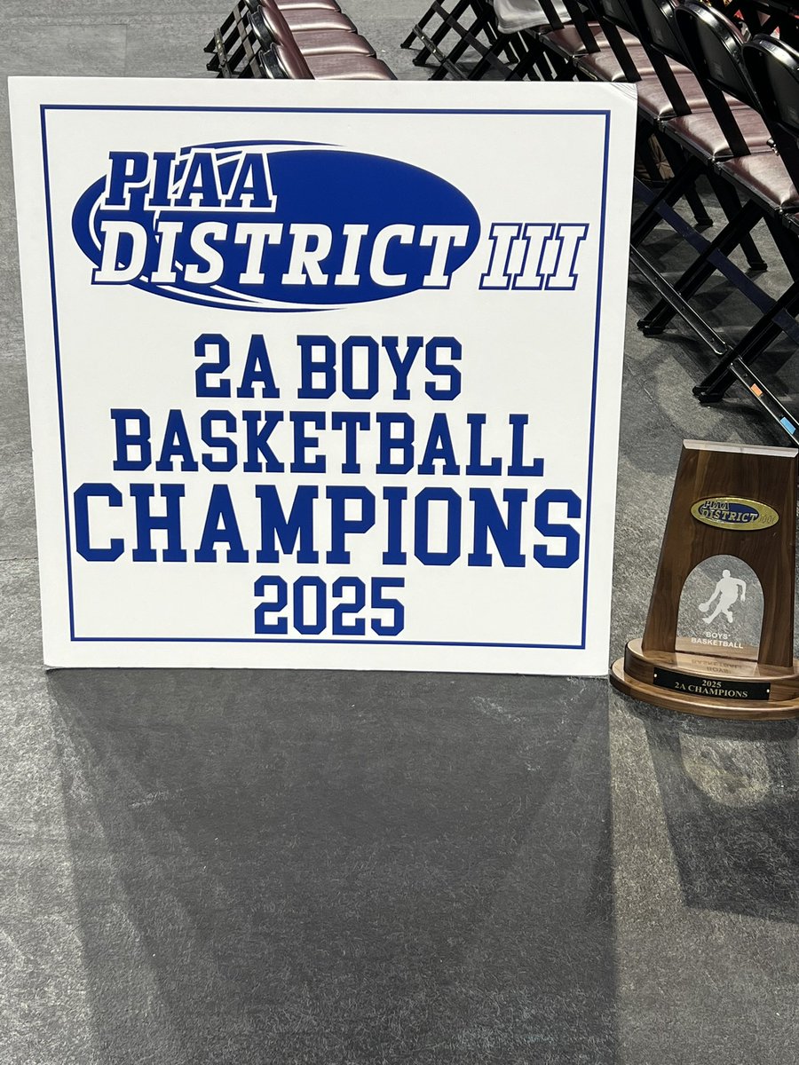 YorkCathAthlet's tweet photo. Congratulations to your 2025 AA District Champions https://t.co/kCm4LcTzJY