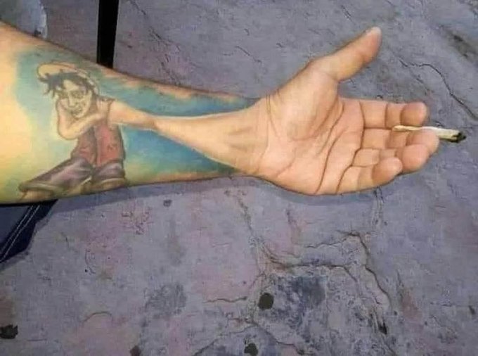 Watch Everything Out Of Context's leaked NSFW photo on TwXstars