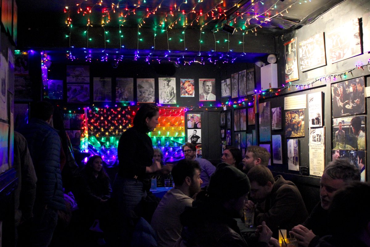 pluspoolny's tweet image. Happy Hour was a time! We had so many folks show up to kick off our Bluefish Fundraiser at @juliusbarnyc. Thank you to everyone who came out, pledged, and donated - and a huge thank you to Julius&apos;. We&apos;re so grateful for your continued support! #learntoswim #bluefish