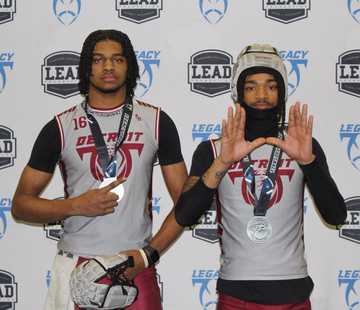 Legacy Football Organization (@legacymi_fball) on Twitter photo ⭐️Legacy Statewide 7on7 High School League Season MVPs⭐️
Detroit Grey
Offense: Torrence Searcy - QB - Romulus - 2026
Defense: Deon Smith - DB - Redford Union - 2026
<a href="/Legacy_Recruit/">Legacy Recruiting</a> <a href="/LegacyDetroitMI/">Legacy Detroit</a> <a href="/gamebreakerhg/">GameBreaker</a> <a href="/TheD_Zone/">The D Zone</a>
#legacy #jointhemovement #7on7 ⭐️Legacy Statewide 7on7 High School League Season MVPs⭐️
Detroit Grey
Offense: Torrence Searcy - QB - Romulus - 2026
Defense: Deon Smith - DB - Redford Union - 2026
<a href="/Legacy_Recruit/">Legacy Recruiting</a> <a href="/LegacyDetroitMI/">Legacy Detroit</a> <a href="/gamebreakerhg/">GameBreaker</a> <a href="/TheD_Zone/">The D Zone</a>
#legacy #jointhemovement #7on7