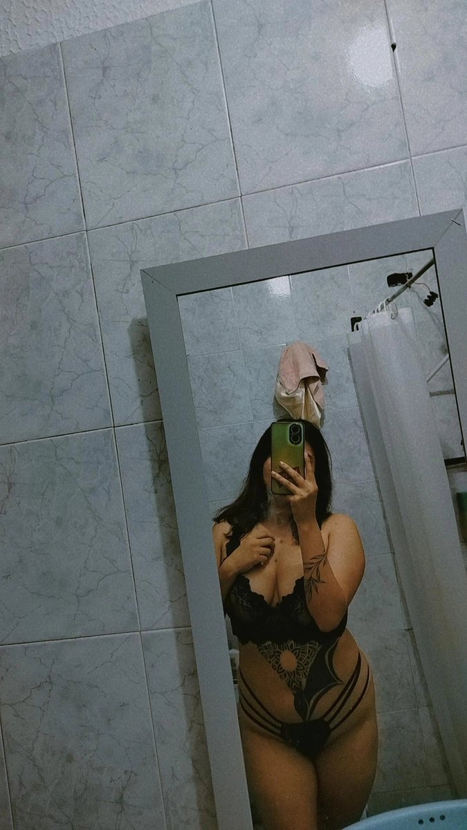 ɐıɔǝN🥀 tweet media