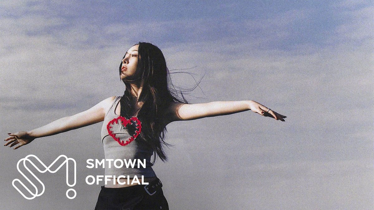 #iScreaM Vol.36 : Someone Remixes
MV ➫ youtu.be/9hHj7GI6xQU

01 Someone (DJ Marky &amp; Makoto Remix)
02 Someone (Demicat Remix)
03 Someone

#MinJiwoon #민지운
#Someone #MinJiwoon_Someone <a href="/krucialize_sm/">KRUCIALIZE</a> #DJMarky #Makoto #Demicat
#Remix #ScreaMRecords
#SMTOWN <a href="/SMTOWNGLOBAL/">SMTOWN</a>