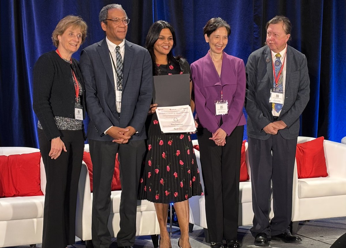 CanStroke Recovery Trials (@canstroke) on Twitter photo Celebrating our StrokeCog Fellow poster competition winners at the <a href="/wecantrain/">CTTP-CANTRAIN</a> Clinical Trials Training Summit - Rochelle Furtado (1st) and Lynden Rodrigues (3rd)! 🎊 Celebrating our StrokeCog Fellow poster competition winners at the <a href="/wecantrain/">CTTP-CANTRAIN</a> Clinical Trials Training Summit - Rochelle Furtado (1st) and Lynden Rodrigues (3rd)! 🎊