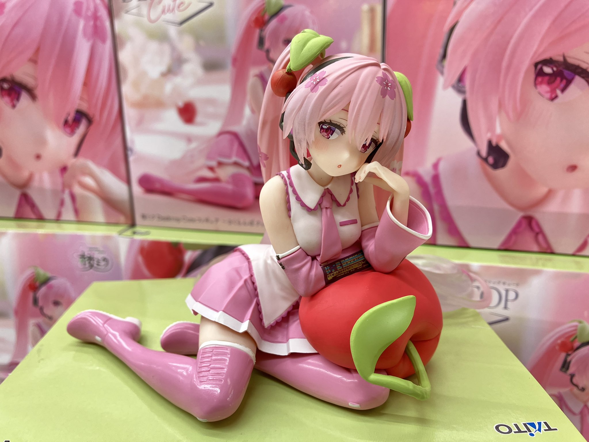 プライズフィギュア 9体 まとめ売り 初音ミク 桜ミク さくらんぼクッション 他 初音ミク 桜ミク さくらんぼクッション Desktop Cute フィギュア