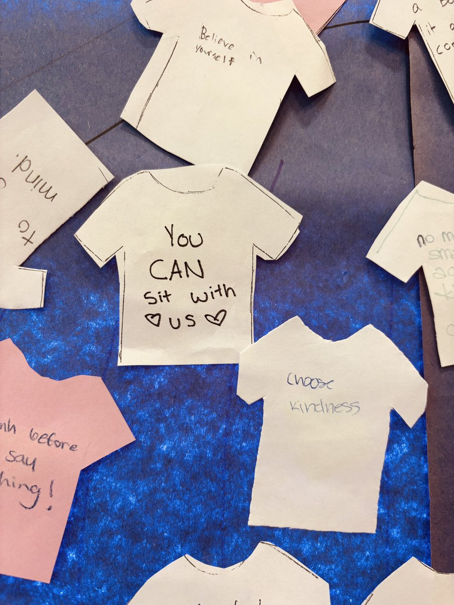On Pink Shirt Day we continue to show our love, kindness, and compassion for others in various ways.💗Students engaged in multiple activities today. A HUGE thank you to <a href="/SullivanHeights/">Sullivan Heights Secondary</a> staff who put this on. 👚
#PinkShirtDay #AntiBullying <a href="/Surrey_Schools/">Surrey Schools</a>