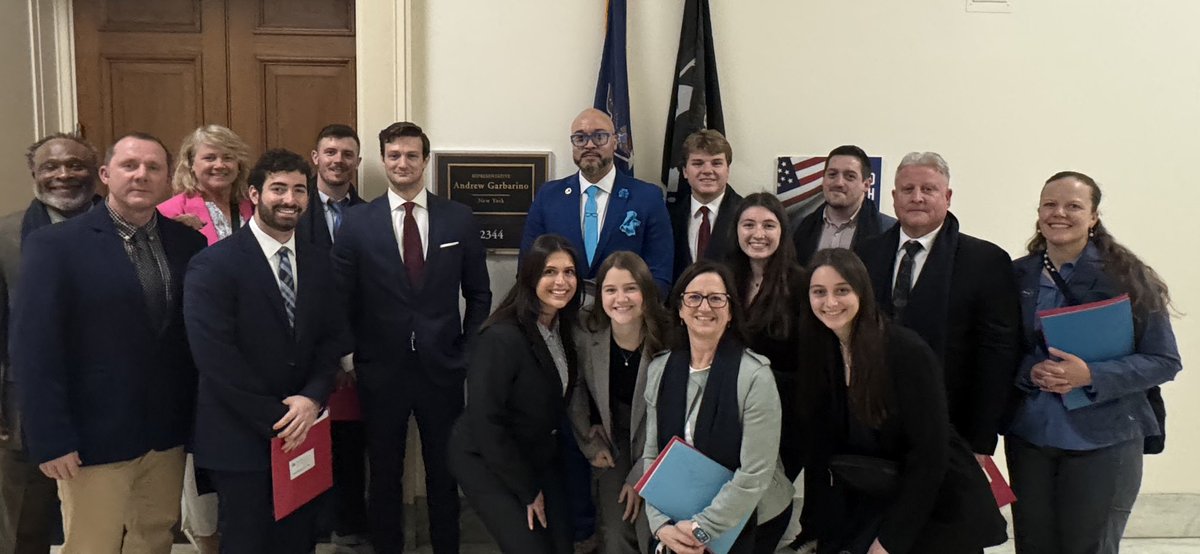 Borkowski_M's tweet photo. #SHAPEAdvocacy @SHAPEAmerica #MoreTitleIV @NYSAHPERD @SuffolkZone @usedgov https://t.co/zk6QdnZqWh