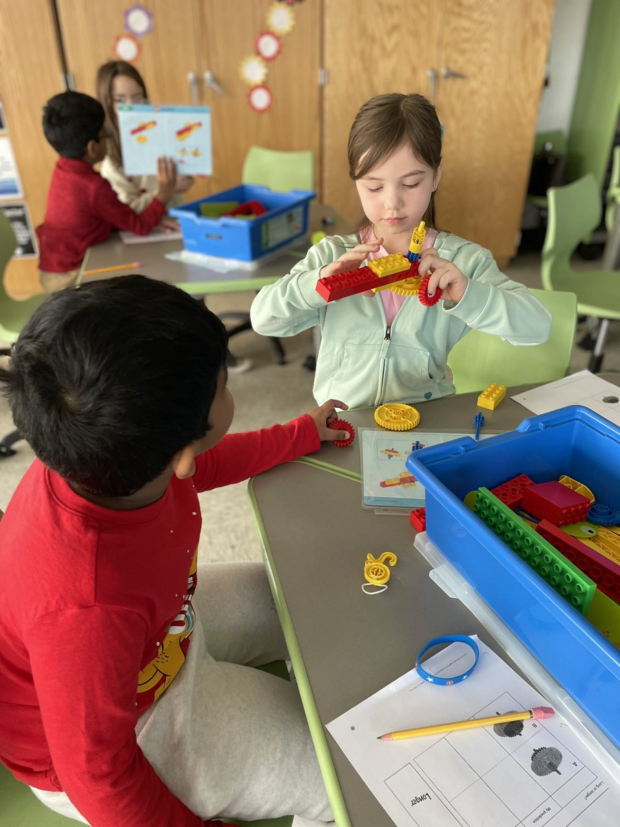 Mrs. Easteadt tweet media