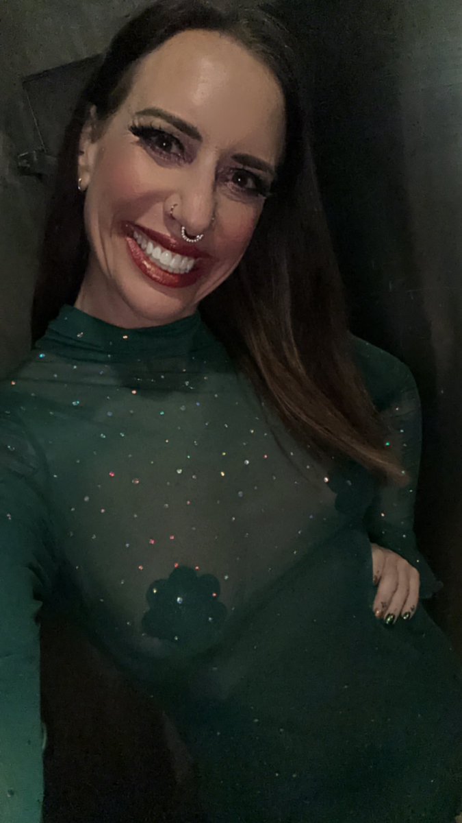 sextpanther.com/raeramsey
Come chat with me