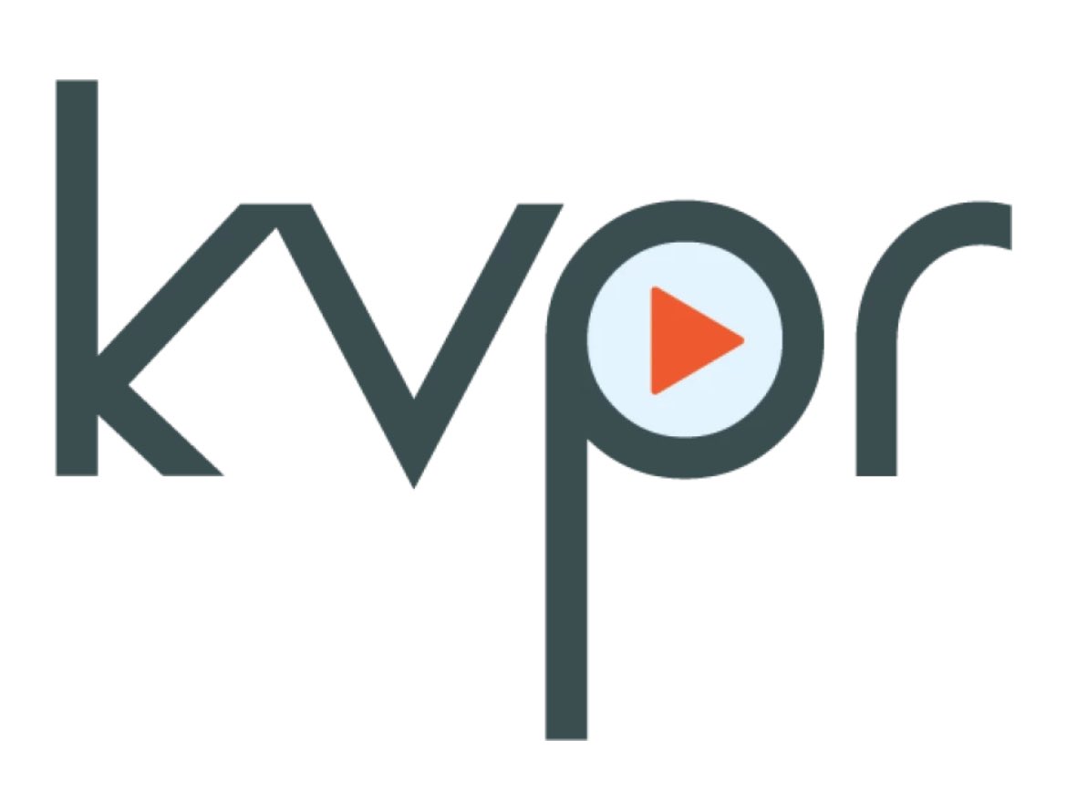 Fresno State Focus reporters had the chance to hear from senior NPR White House Correspondent <a href="/tamarakeithNPR/">Tamara Keith</a> at KVPR in Clovis today. In a highlight, Keith emphasized the importance of community storytelling,

“Communities are stronger when they have strong journalism.”