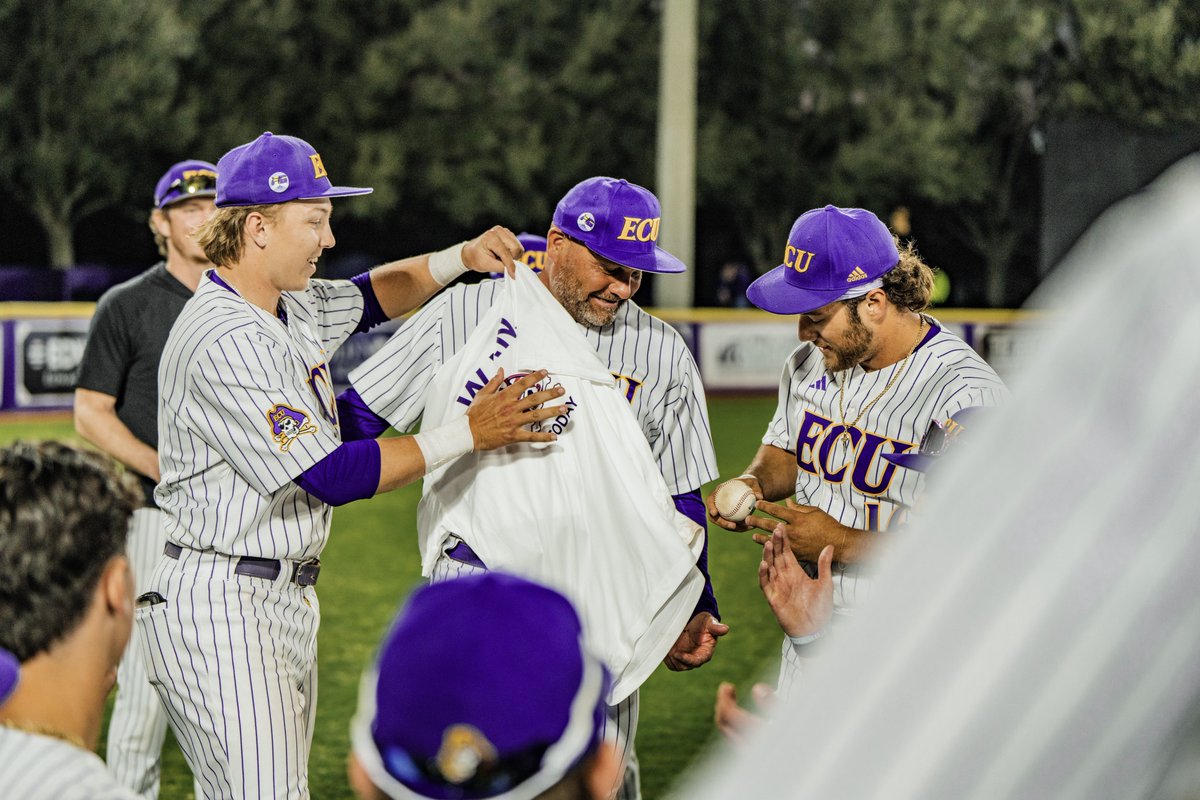 Grateful. 🤟🏴‍☠️

#PIRATES