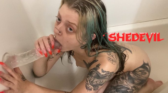 Watch She Devil 😈's leaked NSFW photo on TwXstars
