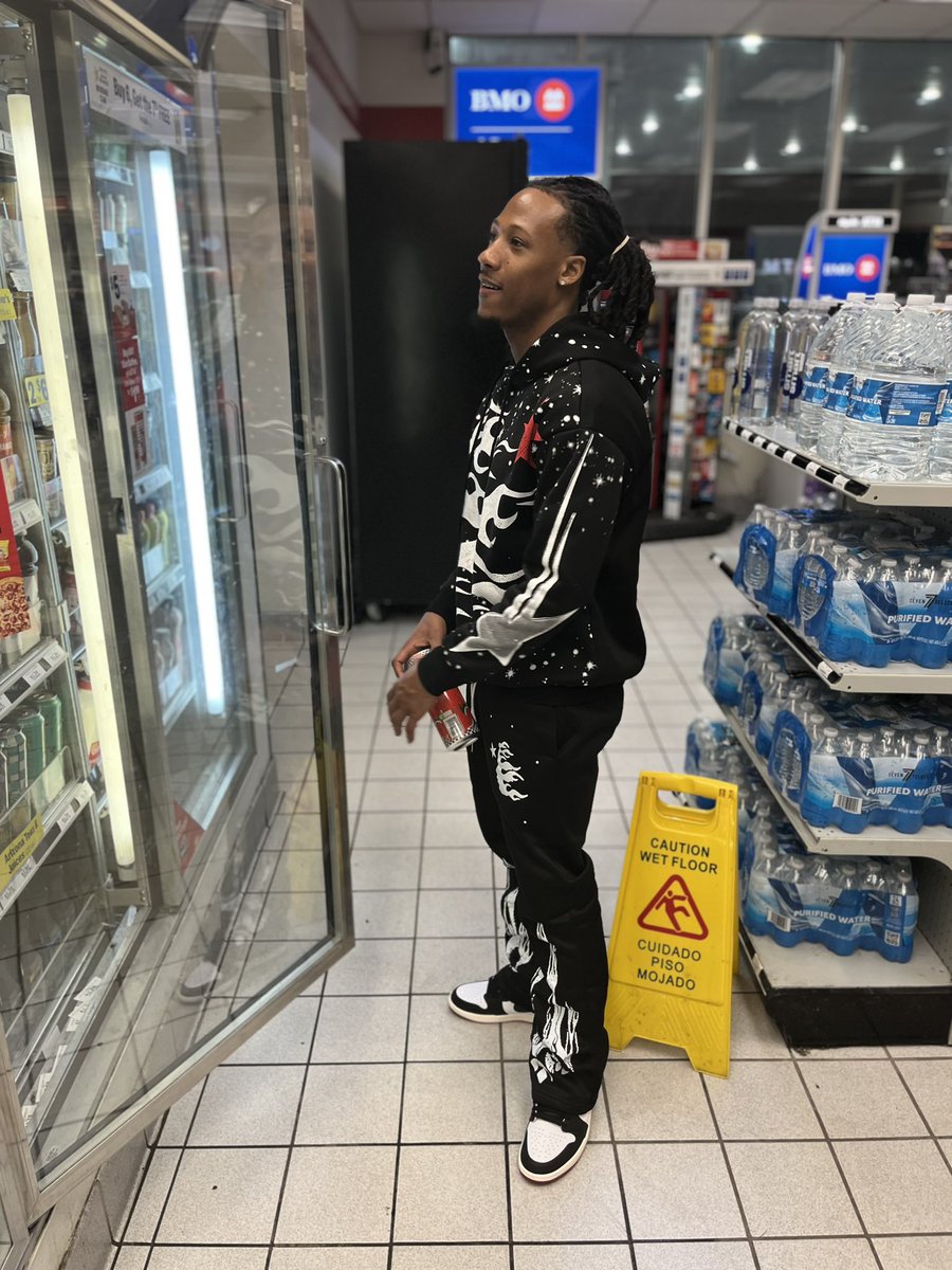 tjacknevercared's tweet image. 