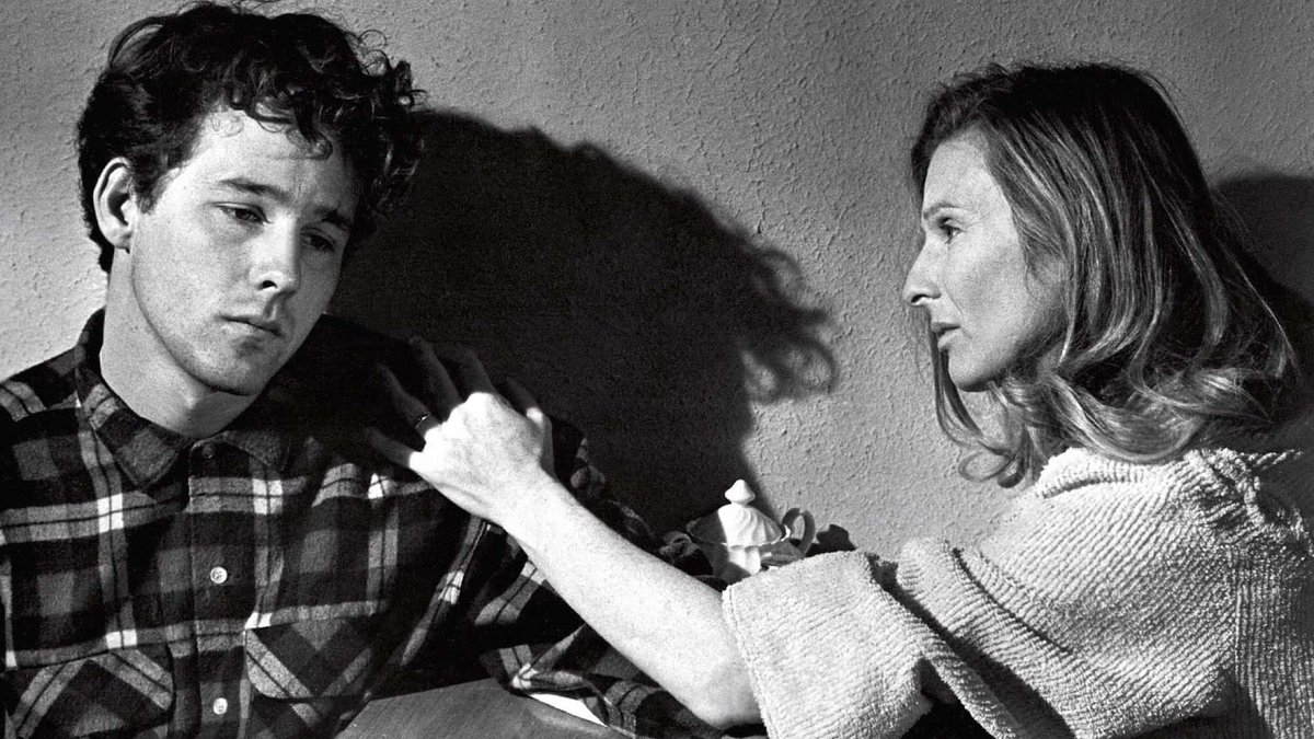 American Cinematheque (@am_cinematheque) on Twitter photo Today's AC screenings ✨
SPLICE (2009) in 35mm + Q&A with filmmaker <a href="/Vincenzo_Natali/">Vincenzo Natali</a>, moderated by <a href="/JoshMillerLite/">Josh Miller 🎅🏻</a> - 7 pm LF3
Director’s Cut! THE LAST PICTURE SHOW (1971) - 10 pm LF3
americancinematheque.com/now-showing/ Today's AC screenings ✨
SPLICE (2009) in 35mm + Q&A with filmmaker <a href="/Vincenzo_Natali/">Vincenzo Natali</a>, moderated by <a href="/JoshMillerLite/">Josh Miller 🎅🏻</a> - 7 pm LF3
Director’s Cut! THE LAST PICTURE SHOW (1971) - 10 pm LF3
americancinematheque.com/now-showing/