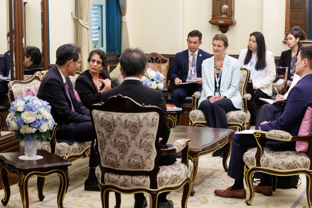 Kanni Wignaraja (@kanniwignaraja) on Twitter photo Thailand Policy Lab <a href="/THPolicyLab/">Thailand Policy Lab (TPLab)</a> showcases the strong collaboration between <a href="/UNDP/">UN Development</a> and the Thai government through <a href="/nesdc_th/">สภาพัฒน์</a>. Indepth discussion with Khun Danucha <a href="/nesdc_th/">สภาพัฒน์</a> on continuing <a href="/THPolicyLab/">Thailand Policy Lab (TPLab)</a> as a national and regional policy innovation hub, reimagining policymaking for Thailand Policy Lab <a href="/THPolicyLab/">Thailand Policy Lab (TPLab)</a> showcases the strong collaboration between <a href="/UNDP/">UN Development</a> and the Thai government through <a href="/nesdc_th/">สภาพัฒน์</a>. Indepth discussion with Khun Danucha <a href="/nesdc_th/">สภาพัฒน์</a> on continuing <a href="/THPolicyLab/">Thailand Policy Lab (TPLab)</a> as a national and regional policy innovation hub, reimagining policymaking for