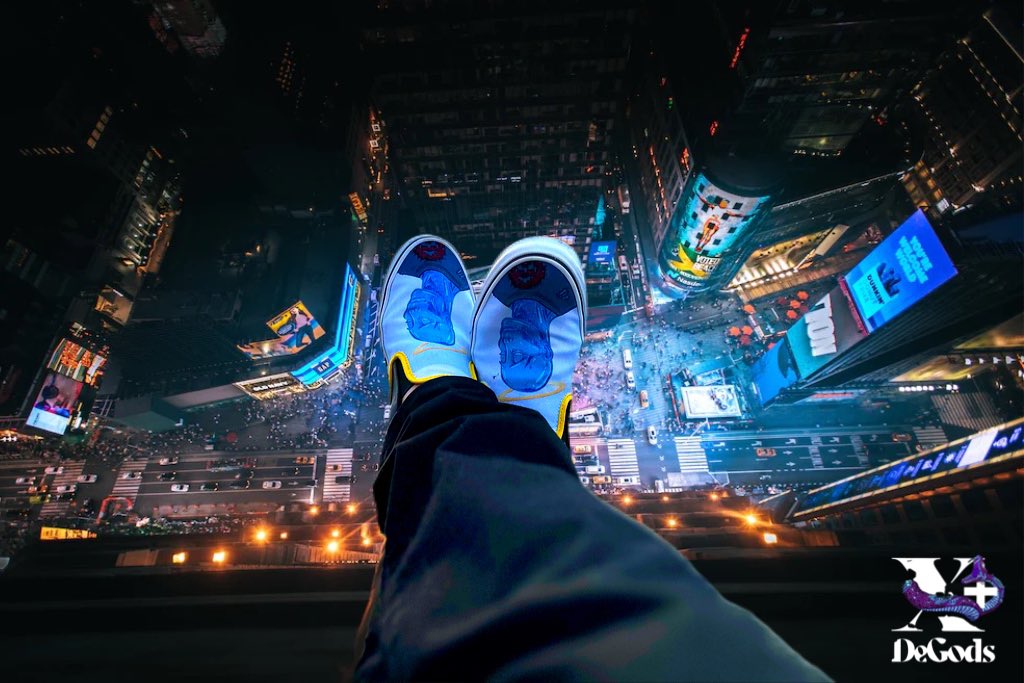 The new kids don't even know that when <a href="/frankdegods/">Frank</a> is quiet is the most bullish time for <a href="/DeGodsNFT/">DeGods</a>.

Time to relax, touch altitude, and be patient.

Experiments don't repeat but they rhyme.