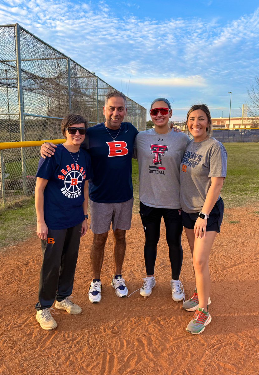 Coach B (@bissarocoach) on Twitter photo Today we had one of our former Brandeis softball players, & <a href="/TexasTechSB/">Texas Tech Softball</a> alumni, come out to scrimmage with our girls! Good luck playing in Mexico <a href="/pecan_23/">Arriana</a>!🥎💪🏼 #ClassOf2020 <a href="/BrandeisSB/">Brandeis Softball</a> Today we had one of our former Brandeis softball players, & <a href="/TexasTechSB/">Texas Tech Softball</a> alumni, come out to scrimmage with our girls! Good luck playing in Mexico <a href="/pecan_23/">Arriana</a>!🥎💪🏼 #ClassOf2020 <a href="/BrandeisSB/">Brandeis Softball</a>