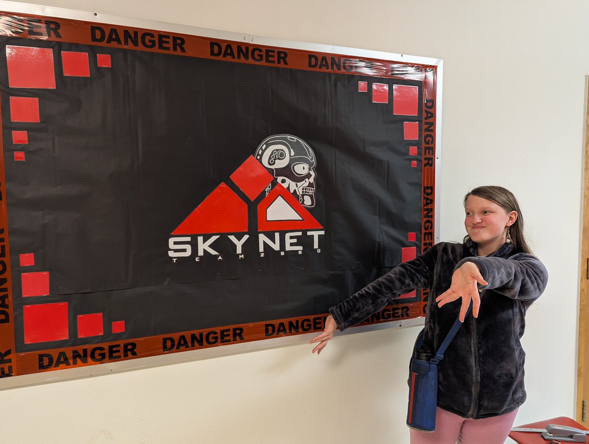 Skynet_Robotics's tweet image. Working hard or hardly working!