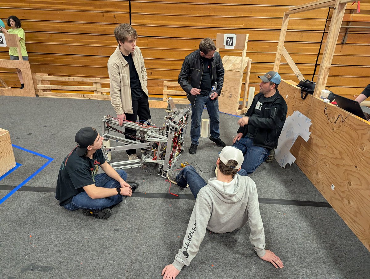 Skynet_Robotics's tweet image. Working hard or hardly working!