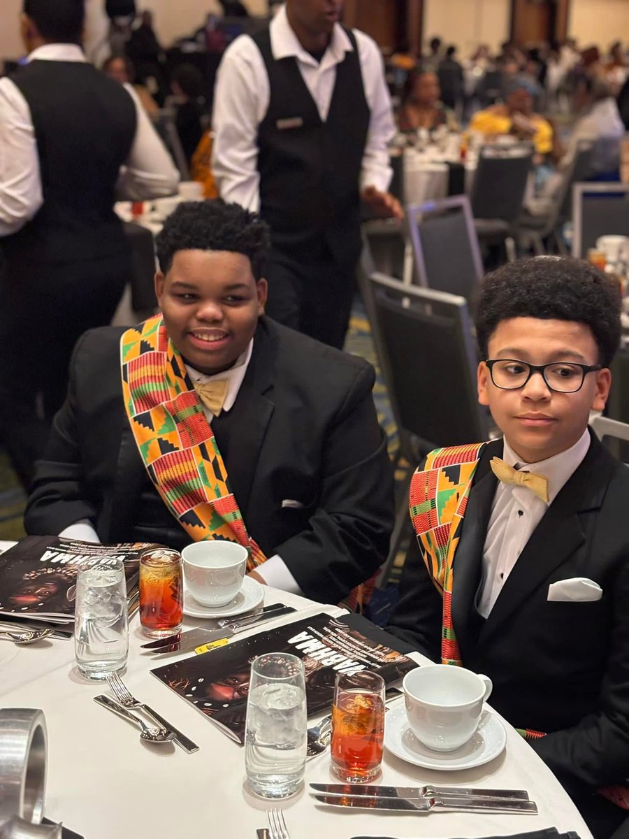 And our Rippon Mentor program is looking spiffy for Black History Month! This weekend, they attended the Virginia Black History Gala this weekend. We are so proud of these young gentlemen! #Allin #BlackHistoryMonth #RaiderPride 💚🖤