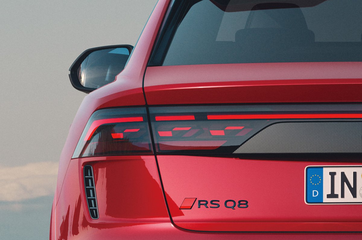 responsejp's tweet image. 最高速は305km/h！ニュル最速のSUV、アウディ「RS Q8 パフォーマンス」日本発売
response.jp/article/2025/0…

#新型車 #アウディ #Q8