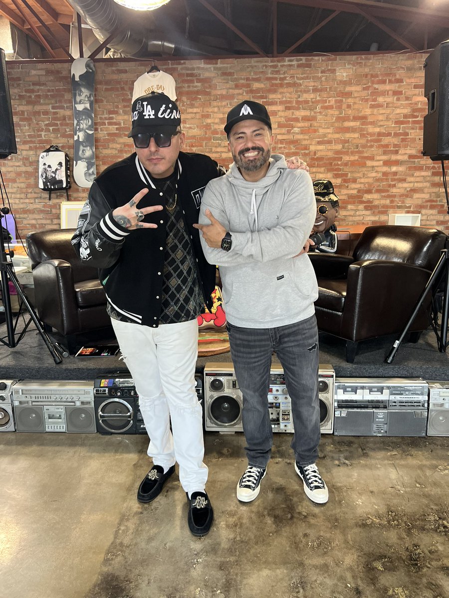 Been years since we chopped it up - glad we got to have <a href="/fatellofficial/">Fatell</a> back on the @ckbpshow and go through some records! Shout to <a href="/trillhiphopshop/">TrillPHX</a> for hosting us as well 👊🏽📻🏁

#Fatell #Baila #PutMeDown #CriscoKiddBlockParty #PitbullsGlobalization #SiriusXM