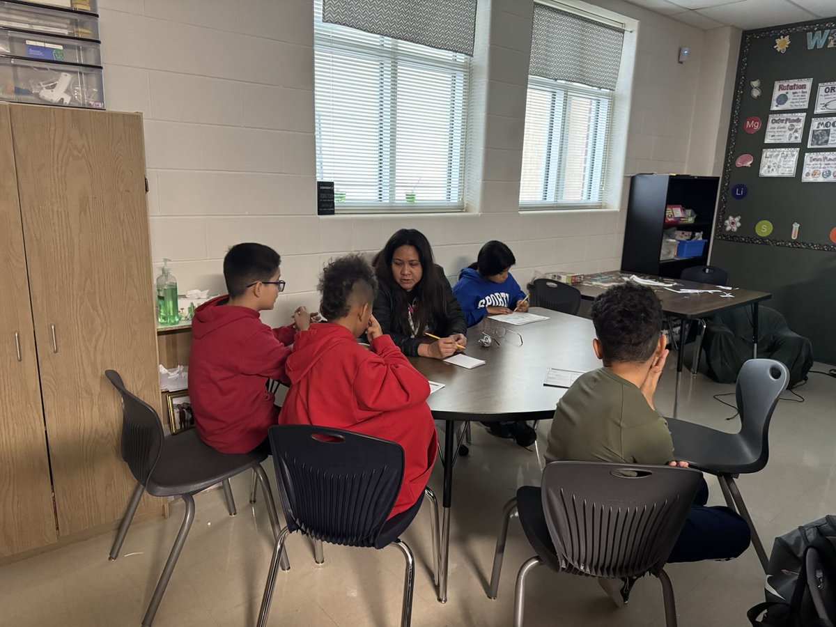 These teachers are having conversations about Science and the students are offering some thoughtful feedback.  ⁦<a href="/NISDWernli/">Dr. Caroline Wernli Elementary School</a>⁩ ⁦<a href="/mrsfeldt5/">Casey Feldt</a>⁩