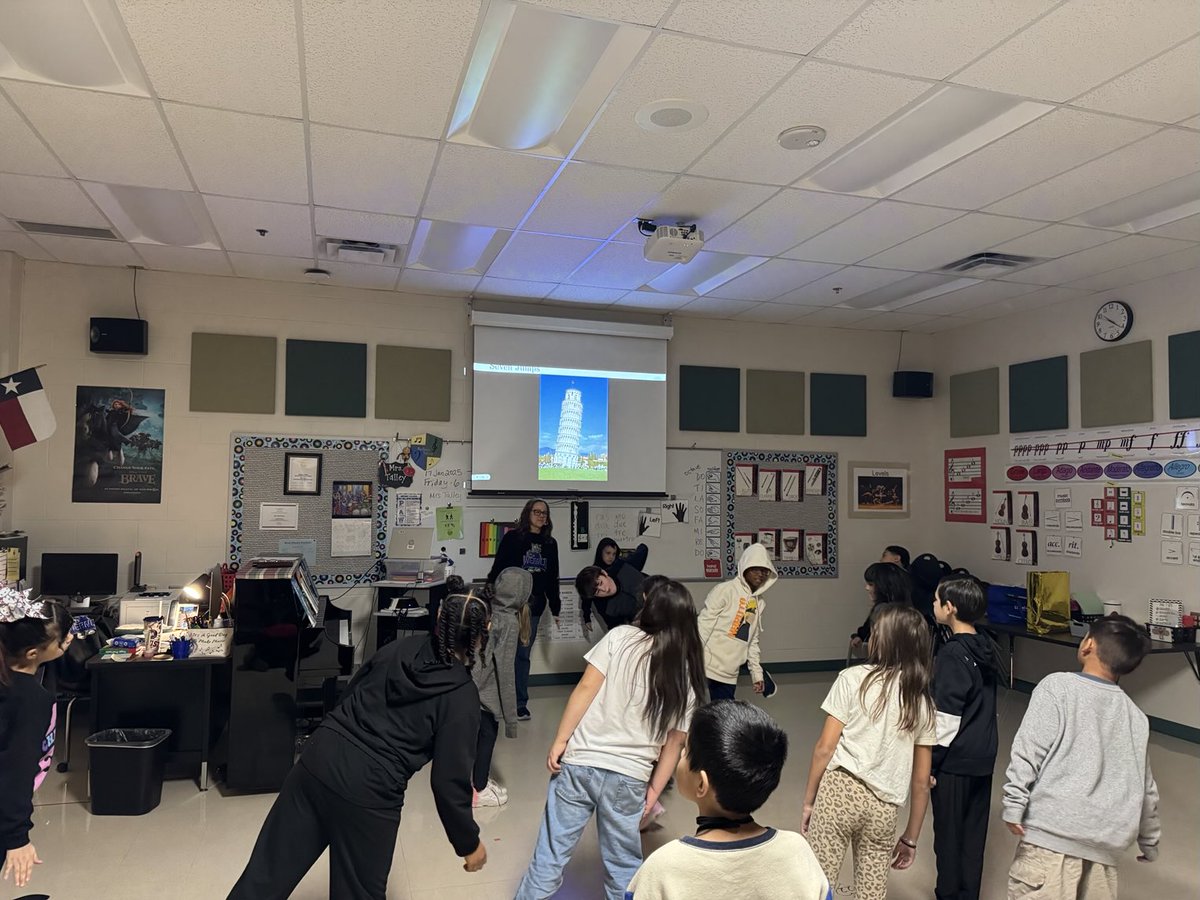 Lori Shaw tweet media