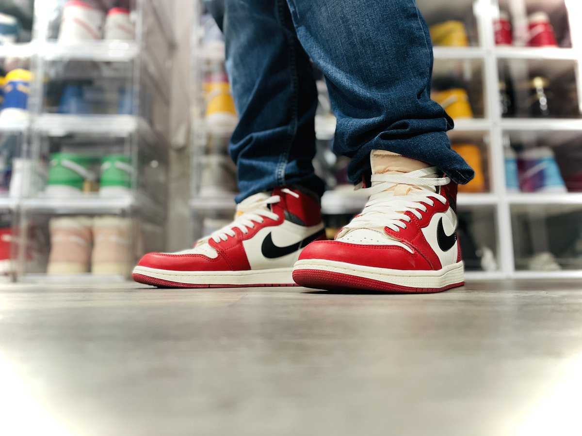 tito_kotd's tweet image. #kotd AJ1
#BHMKOTD25 day 26

Home sweet CHICAGO