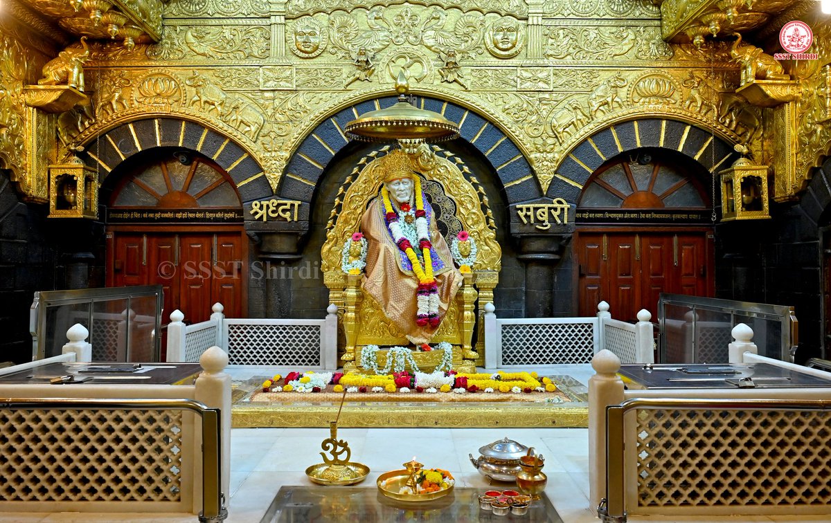 SSSTShirdi's tweet photo. *!! ॐ साई राम !!*
*श्री साईबाबा संस्थान विश्वस्त व्यवस्था,शिर्डी*
*!! ॐ Sai Ram !!*
*Shri Saibaba Sansthan Trust, Shirdi*
≈≈≈≈≈≈≈≈≈≈≈≈≈≈≈≈≈ *आरती :-शिर्डी माझे पंढरपुर* 
*गुरुवार २७ फेब्रुवारी २०२५*   
*Aarti :-Shirdi Majhe Pandharpur*
*Thursday 27 Feb 2025* https://t.co/APLxPaL7By