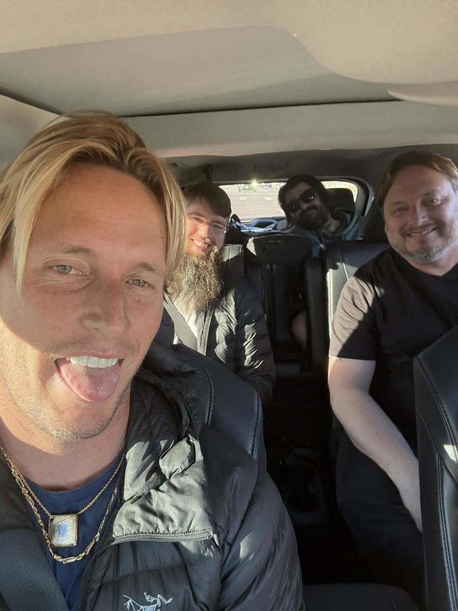 Dreamer9000 ๐บ&๐ฟ (@dreamerdfk) on Twitter photo Ubering with <a href="/DeFiKingdoms/">DeFi Kingdoms ๐บ๐ฟ</a> fam for Eth Denver ๐ค ๐ฅ โ๏ธ
Big next couple of days! Ubering with <a href="/DeFiKingdoms/">DeFi Kingdoms ๐บ๐ฟ</a> fam for Eth Denver ๐ค ๐ฅ โ๏ธ
Big next couple of days!