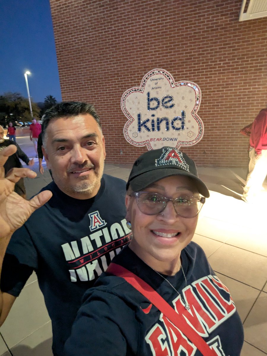 TrueCowboysFan3's tweet photo. #BearDown https://t.co/GdGIEykhaF