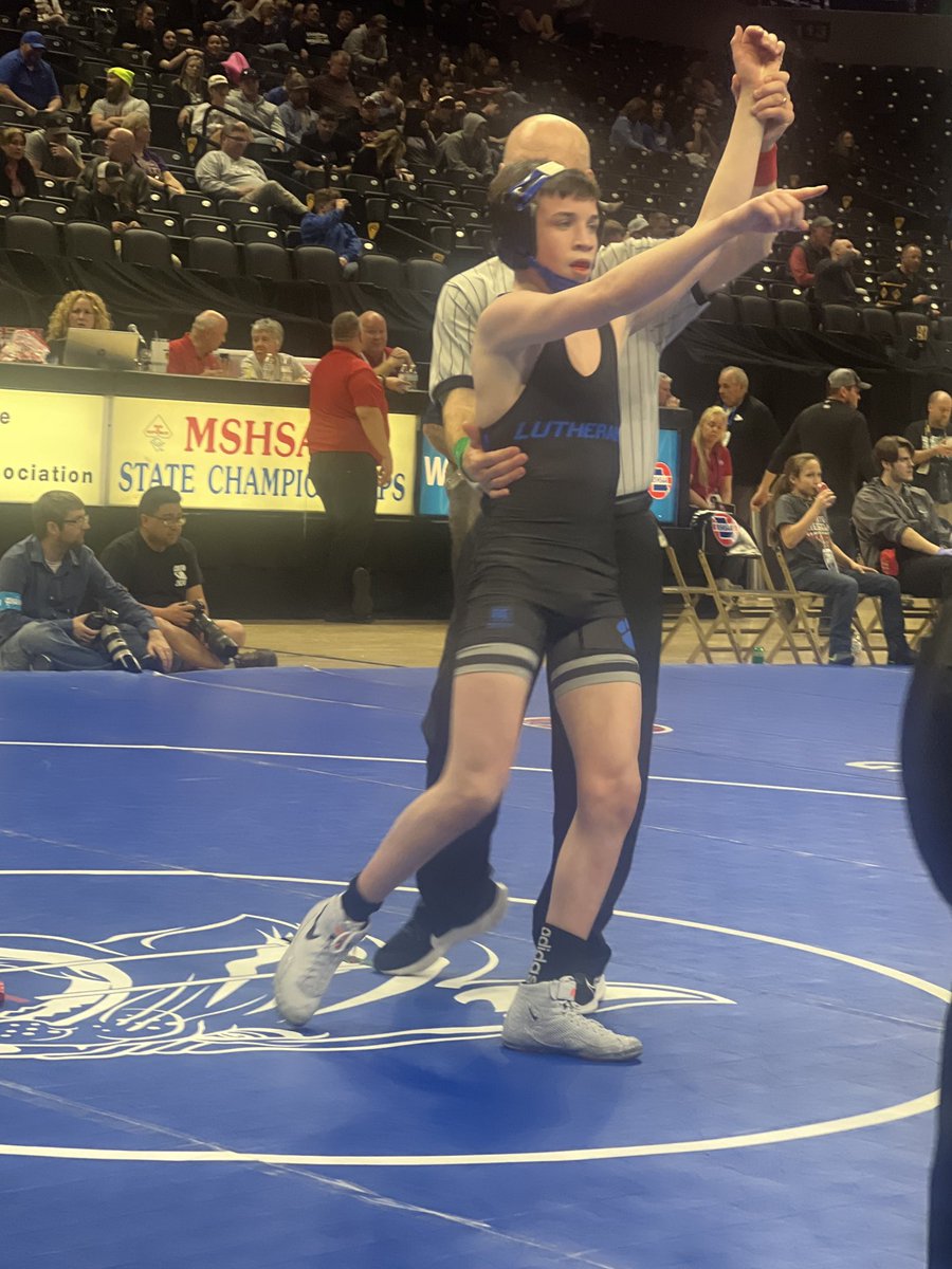 Cougar Nation! Caleb Dyer wins his quarterfinal match to advance to the semifinals tomorrow at 12:15p. Podium guaranteed! Working toward the top! Let’s Go Caleb!!! 🤼‍♂️💯🔥