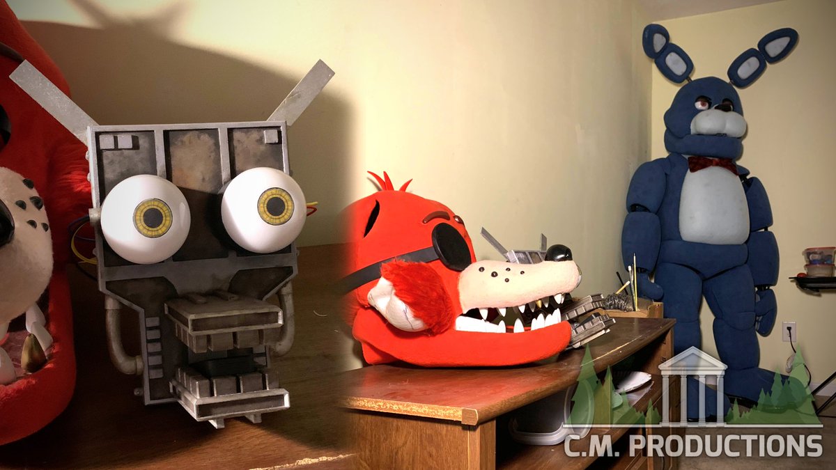 CMProductions6's tweet image. #FiveNightsAtFreddys #FNAF #fnafsecuritybreach #fnaffanart #FNAFMovie #cosplay #craft