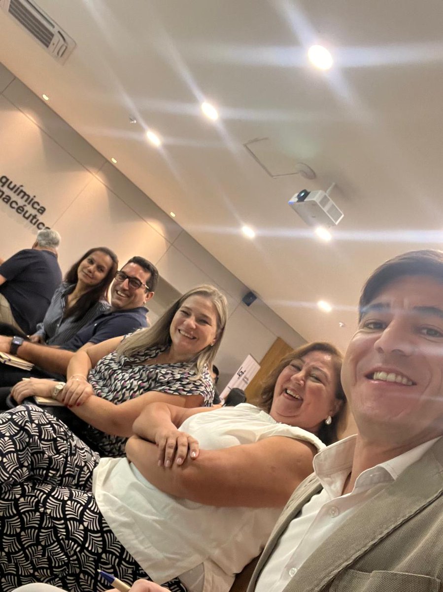 Cinthia (@cinthiavgauna) on Twitter photo Cómo siempre un placer compartir ciencia ,buena comida y conocimientos con un amigo <a href="/DrClaudiomartin/">Claudio Martin</a> en su visita a Paraguay👌🏼🙌🏼 <a href="/Aguero_M_A/">Miguel A Agüero</a> 🇵🇾📝 Cómo siempre un placer compartir ciencia ,buena comida y conocimientos con un amigo <a href="/DrClaudiomartin/">Claudio Martin</a> en su visita a Paraguay👌🏼🙌🏼 <a href="/Aguero_M_A/">Miguel A Agüero</a> 🇵🇾📝