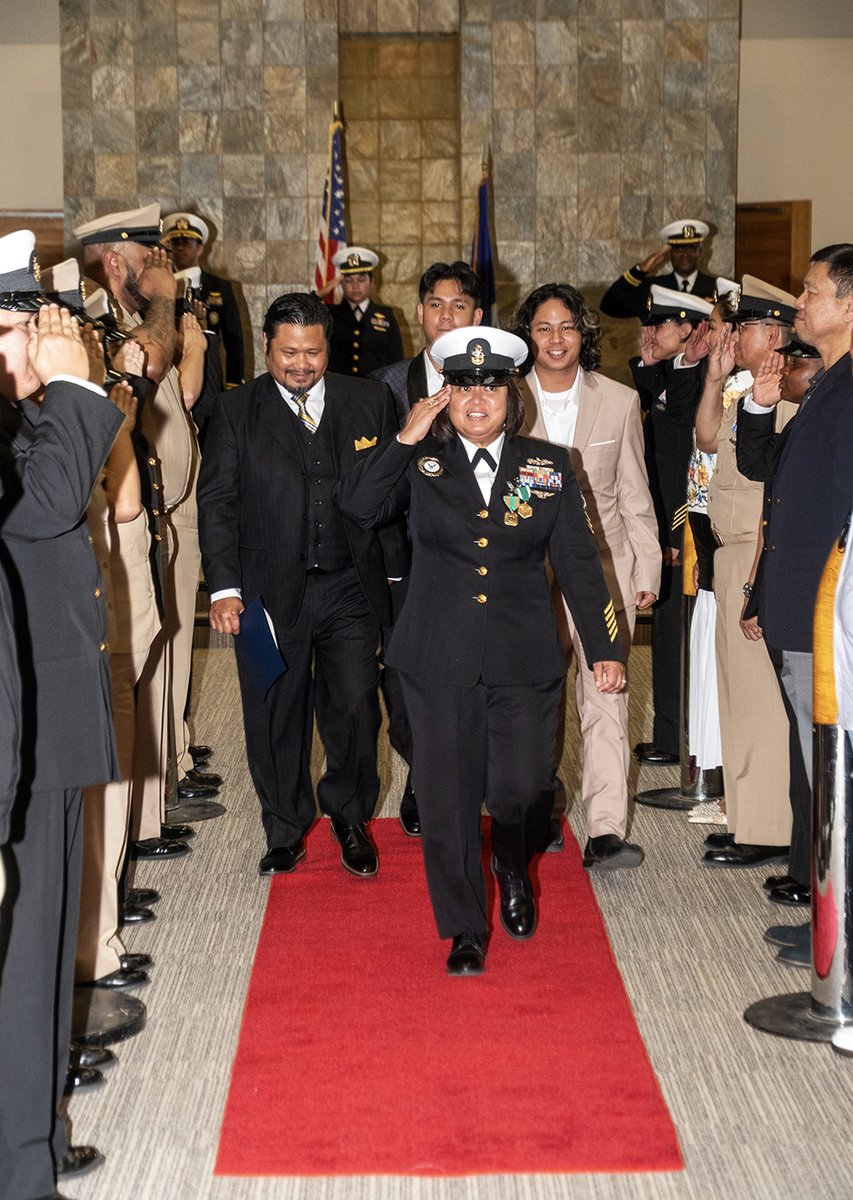 HMC(SW/AW) Juliet J. Elangos retired from Naval service after more than 21 years at the #MurphyCanyonChapel, Feb. 6, 2025. Her family, friends and colleagues were on hand to wish her well as she enters the next phase of life.
#USNavy #FairWinds #FollowingSeas #WeHaveTheWatch