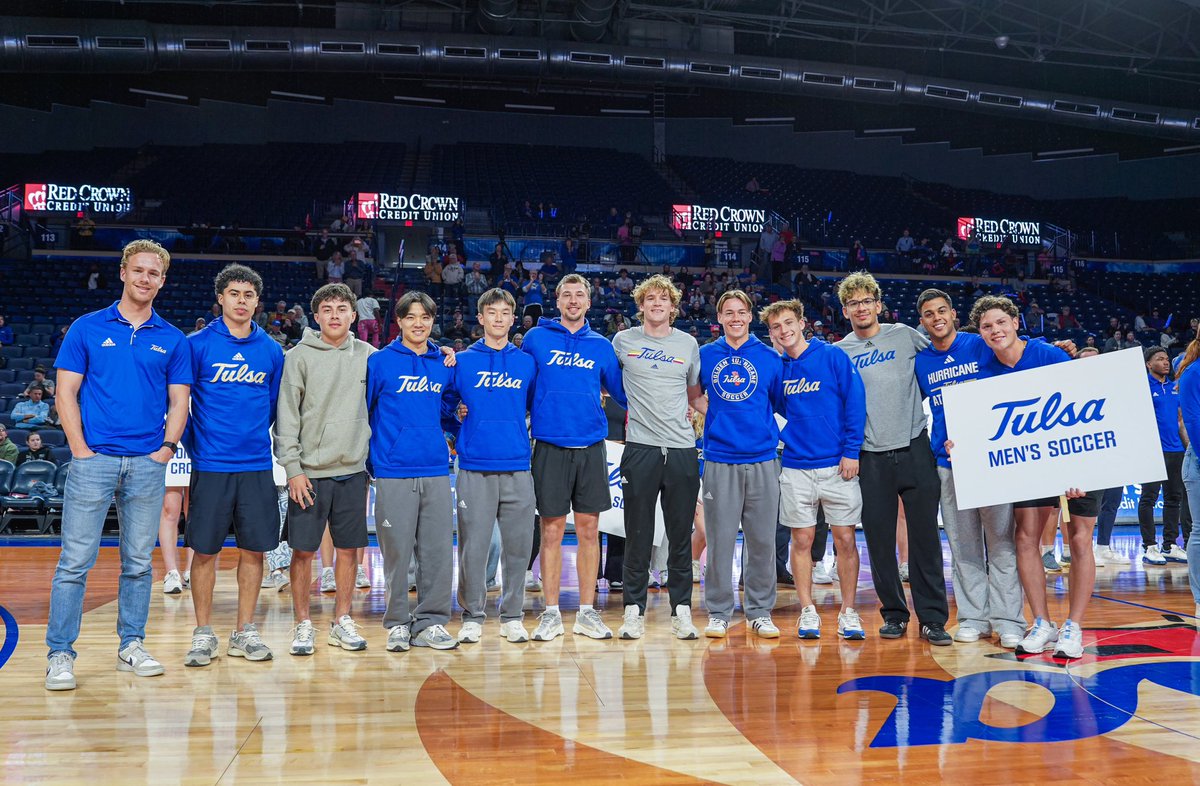 TulsaMSoccer's tweet image. Hitting the books pays off! Our athletes with 3.0+ GPA in the 2024 fall semester were recognized tonight at halftime!
#ReignCane