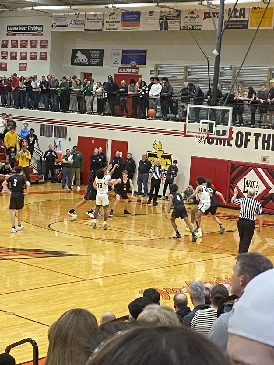 Sam Porter (@swats1963) on Twitter photo <a href="/tariqkimbrough1/">Tariq Kimbrough ⭐️</a> out there taking souls and crushing championship dreams! Great all round game.Not sure what was my favorite moment 5-7 from 3,steal that you rolled on the players back for a timeout,defense,ball control or 4 ft to ice the game🤷🏾♂️ <a href="/tariqkimbrough1/">Tariq Kimbrough ⭐️</a> out there taking souls and crushing championship dreams! Great all round game.Not sure what was my favorite moment 5-7 from 3,steal that you rolled on the players back for a timeout,defense,ball control or 4 ft to ice the game🤷🏾♂️
