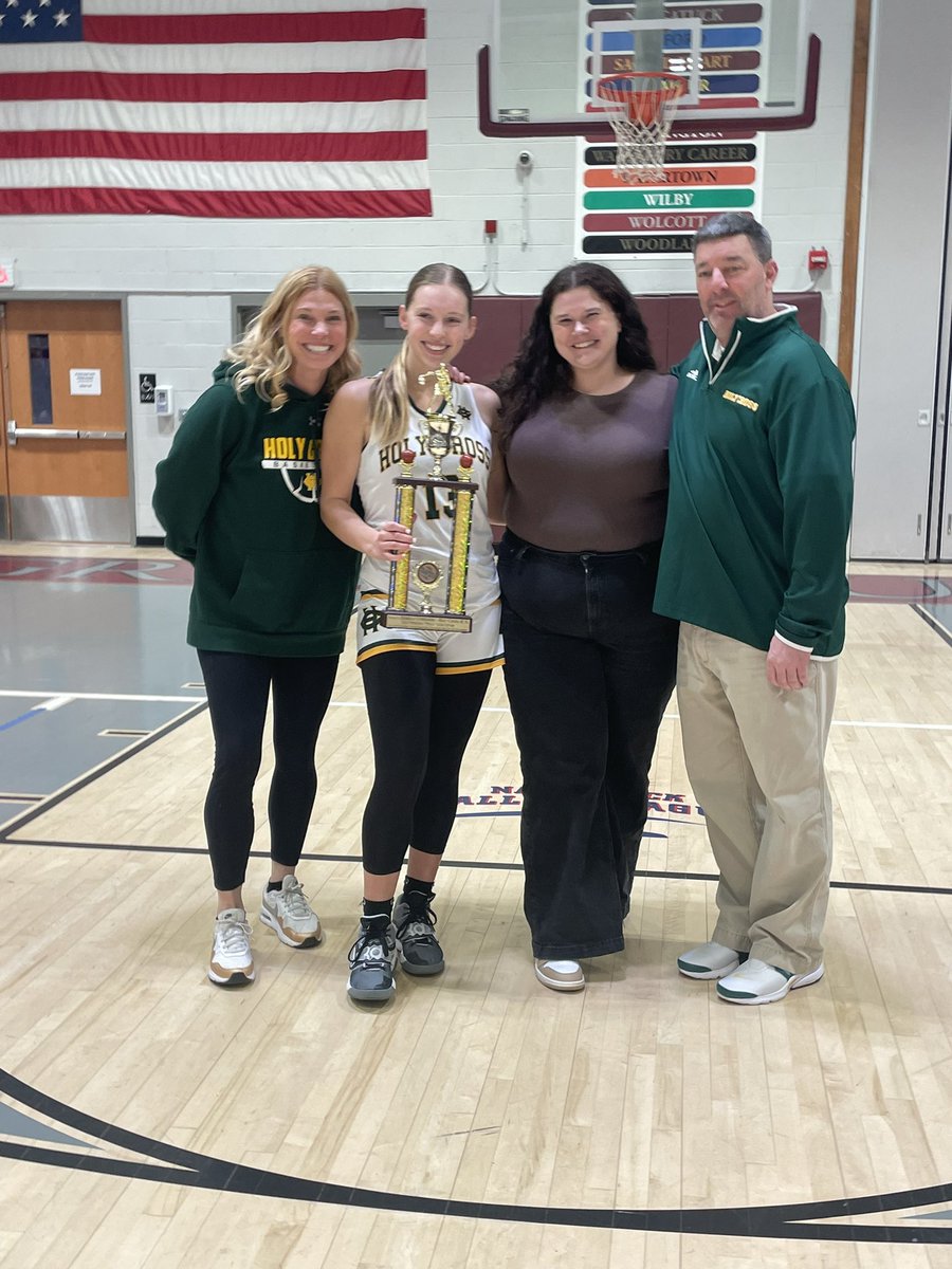 Isabella Lombardo- 1st team All NVL, All City , recipient of the Margaret “Peggy” Leger Top Academic Senior for the city of Waterbury #ctgb @GameTimeCT <a href="/ciacsports/">CIAC Sports</a>
