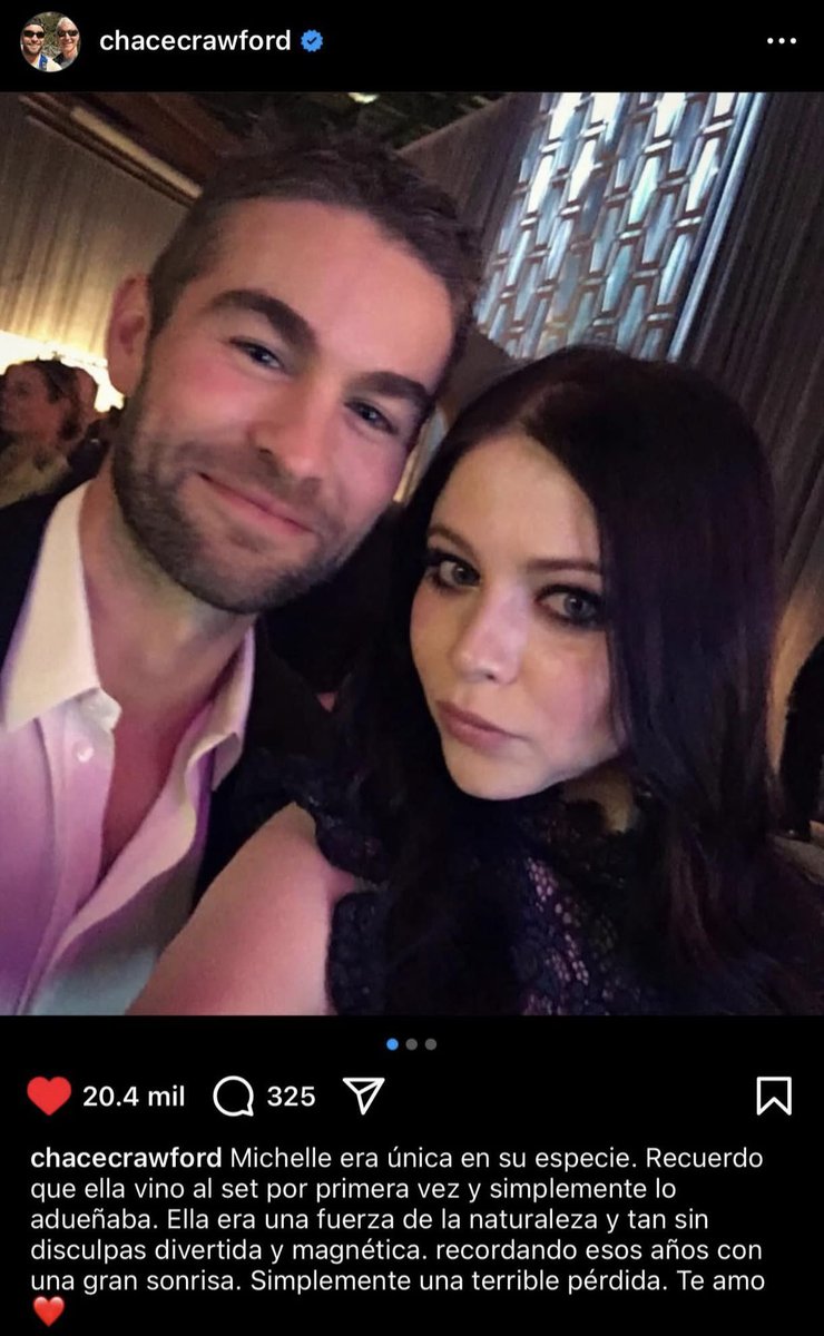 gg_scene's tweet photo. Parte del cast de Gossip Girl lamentando la partida de Michelle Trachtenberg https://t.co/KXYyDv4wqF