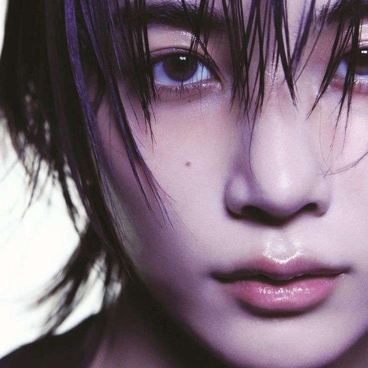 Soulmates with matching moles