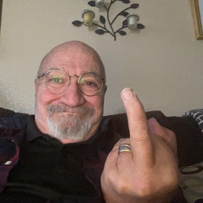 Alrossilss's tweet photo. #NewProfilePic https://t.co/vnI6CMaCCu